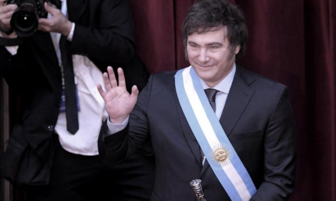 Histórico: Juró Javier Milei Y Es El Nuevo Presidente De La Nación ...