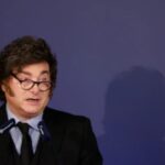 Javier Milei llama “impresentable dictador” a Pedro Sánchez y desea que los españoles lo echen “a patadas” en las elecciones generales